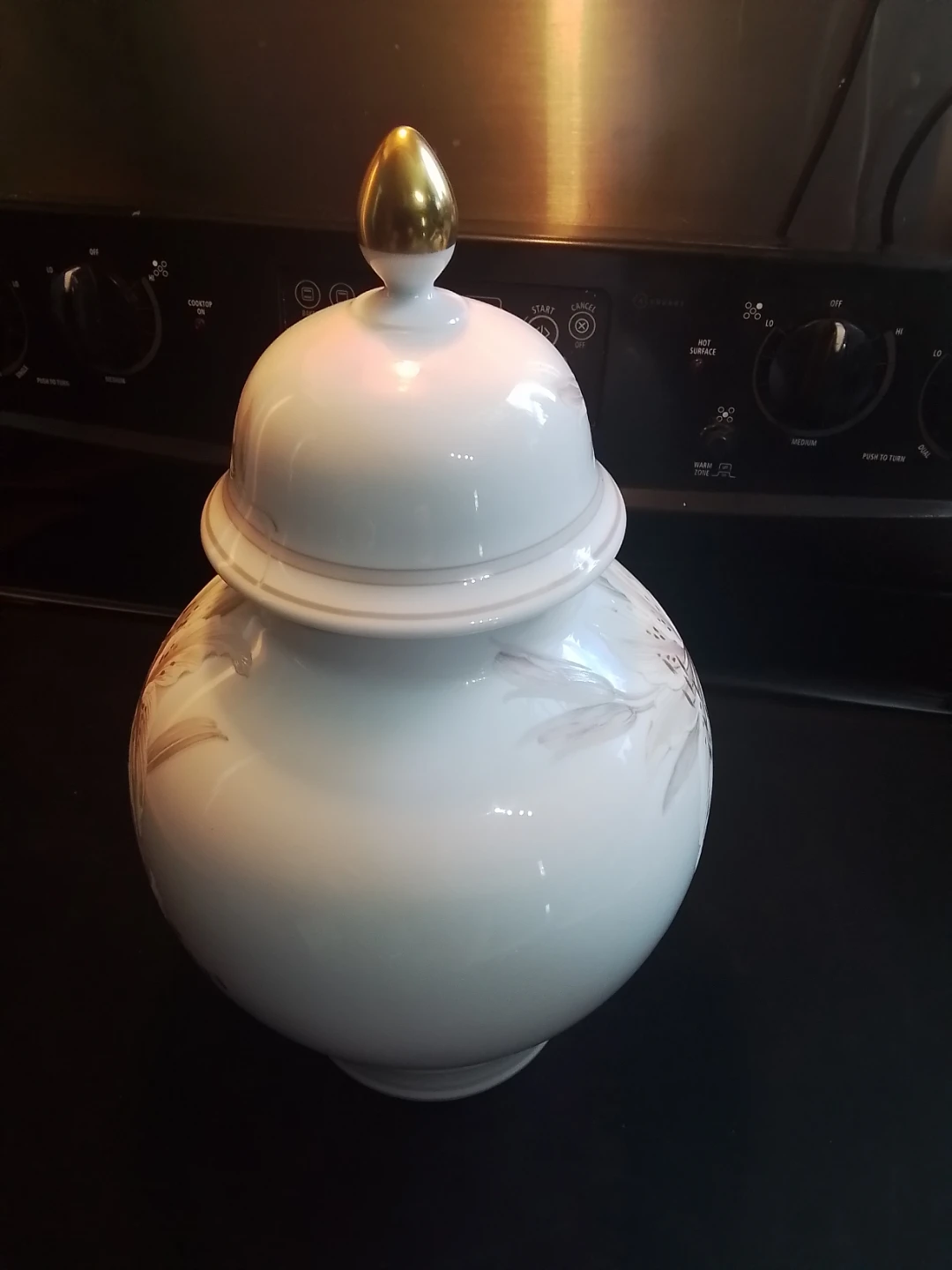Stunning 15" Vintage AK Kaiser "Aurelia" Lidded Vase - photo 4
