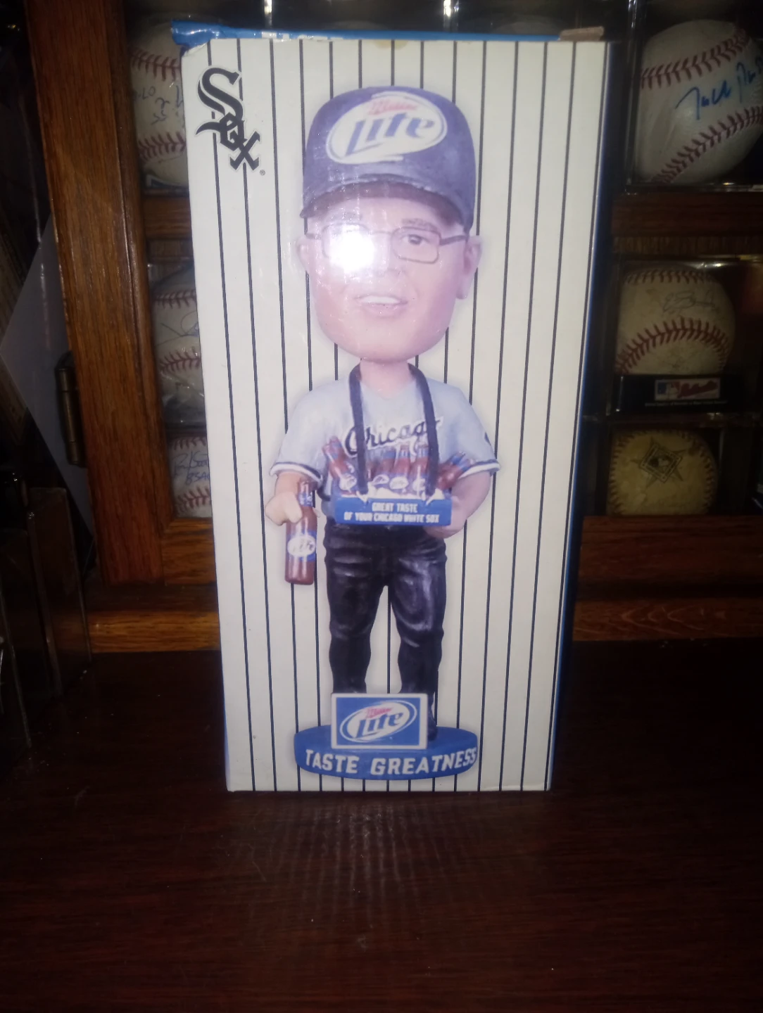 Miller Lite Chicago White Sox Bobblehead Stadium Giveaway - photo 4