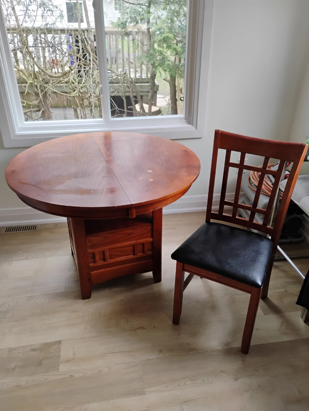 Round Drop Leaf Dining Table with Storage Shelf - photo 2