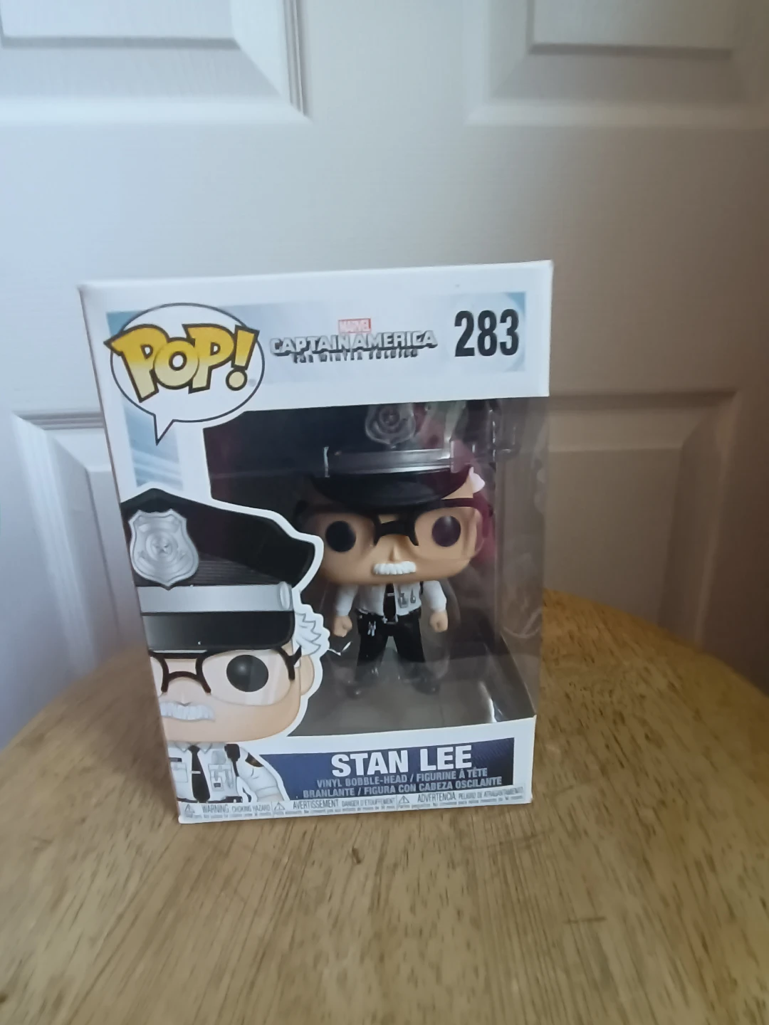 Funko Pop! Stan Lee Captain America 283 Vinyl Bobblehead