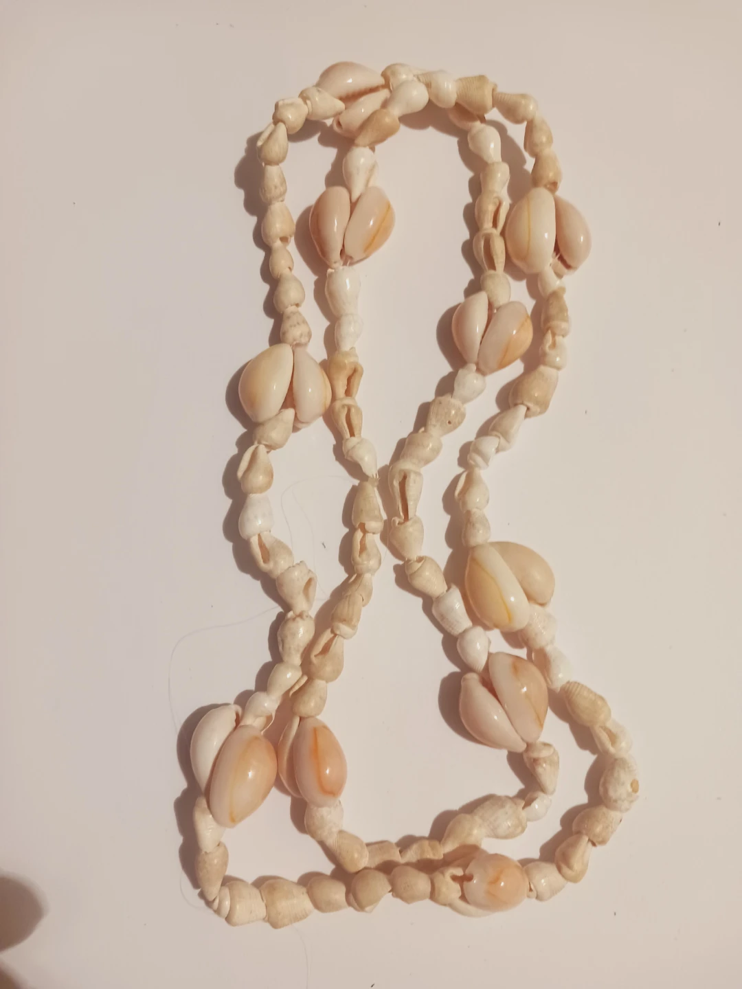 Hawaiian Cowrie Shell Long Beaded Necklace - photo 4