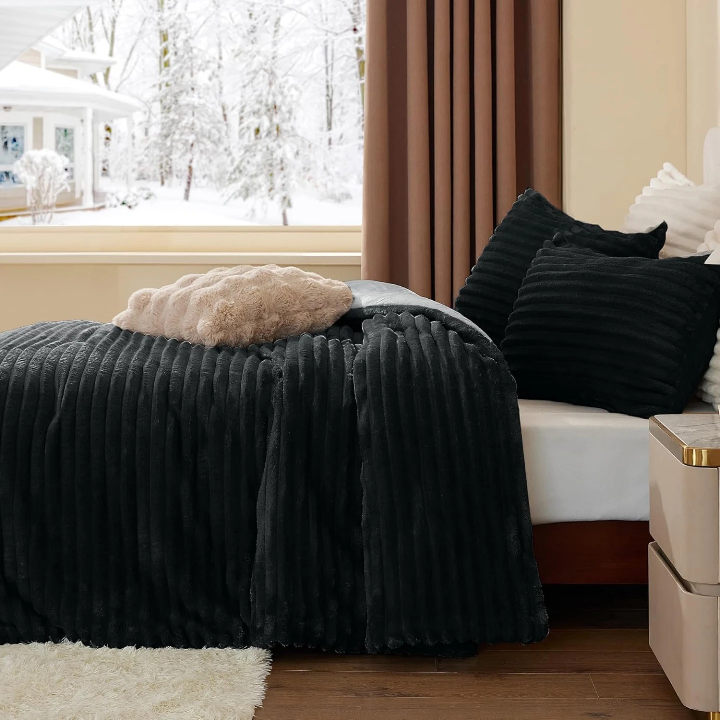 BEDELITE Fleece Queen Comforter Set-Black -Super Soft - photo 2