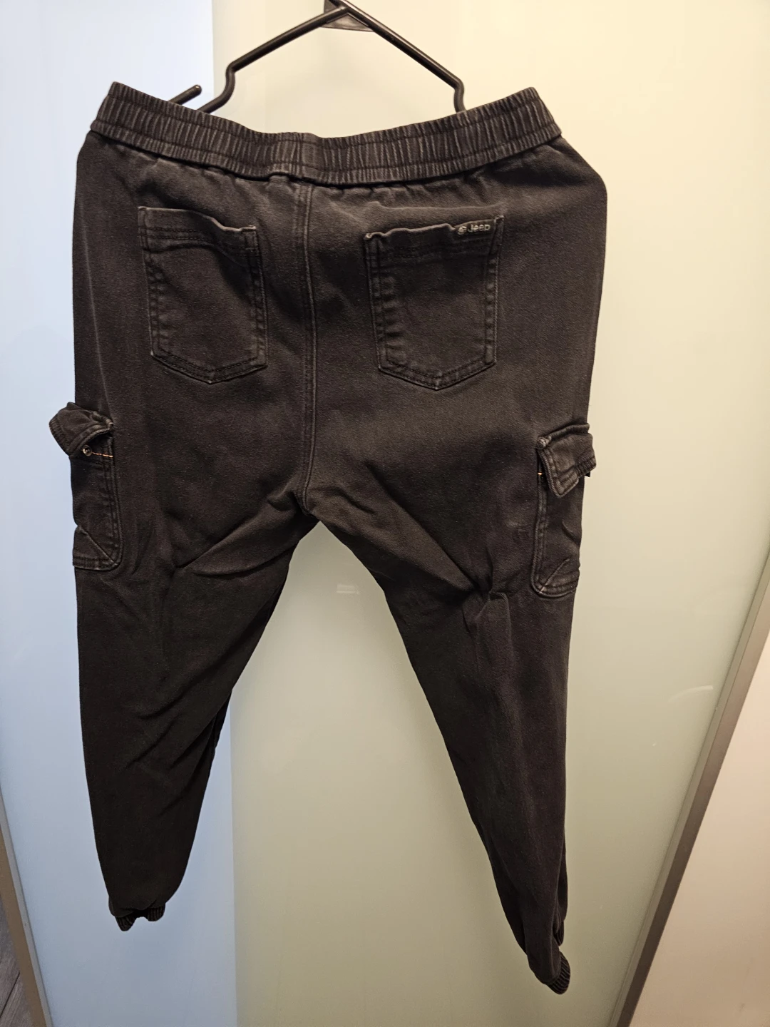[Moving out sale] Jeep jogger pants - photo 2