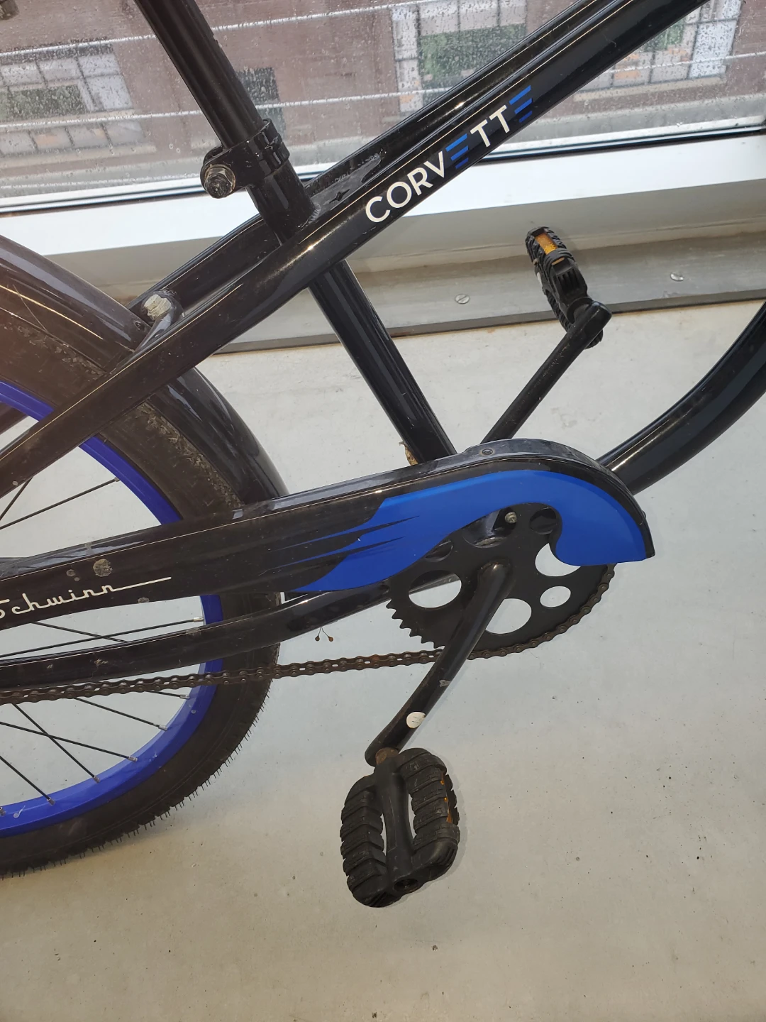 Schwinn "Corvett" Cruiser Bike - photo 5