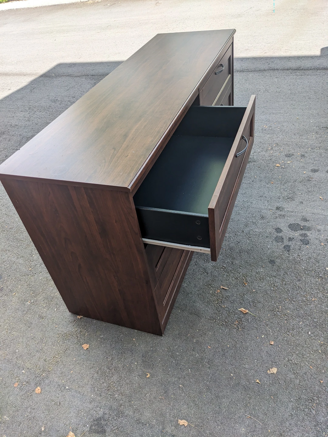 Songesand Ikea dresser delivery available - photo 4