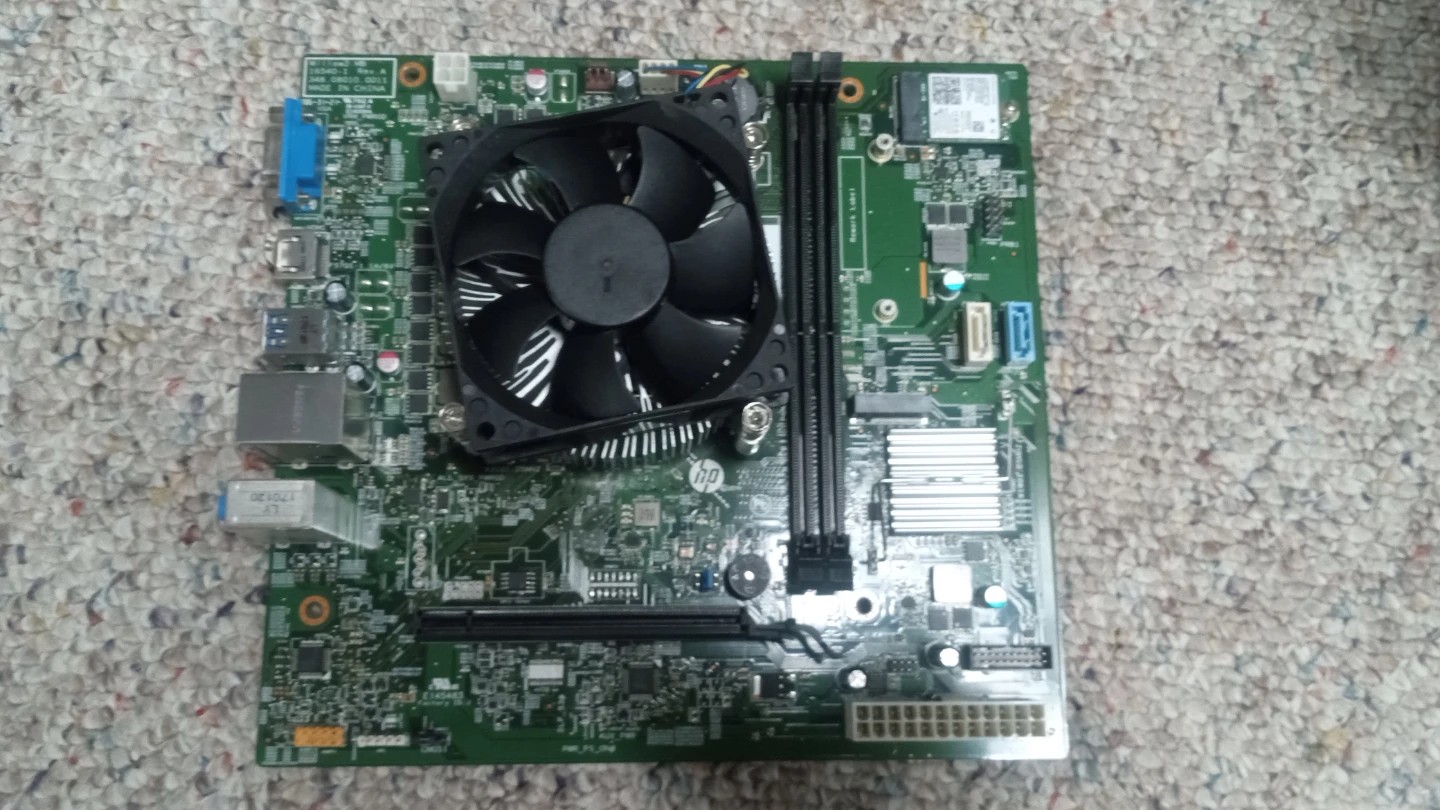 AM4 Motherboard with Cooler