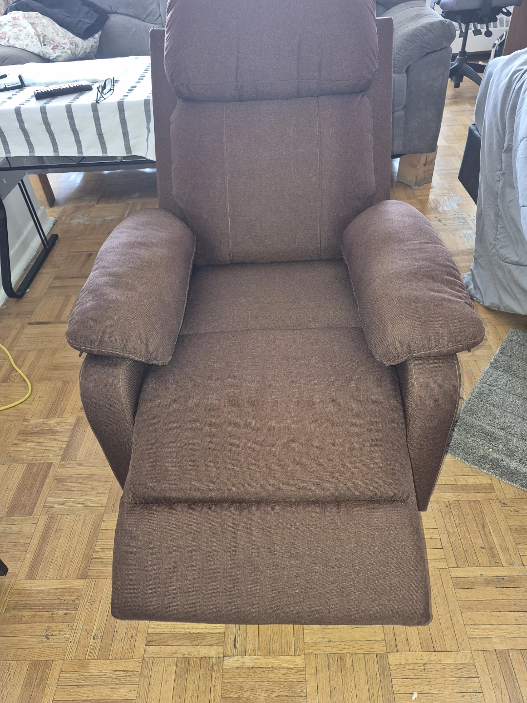 Brown Fabric Recliner Chair - photo 3