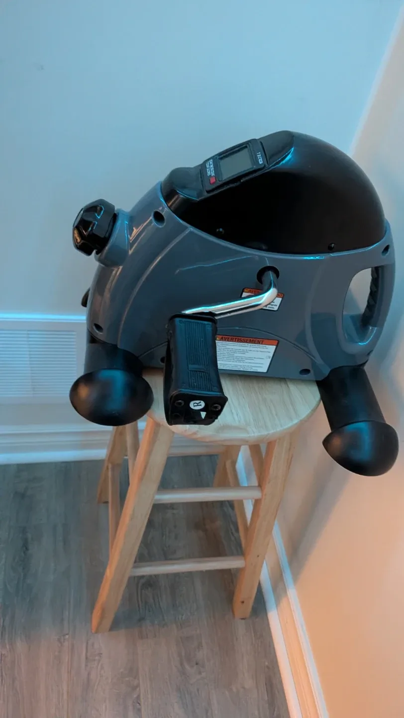 Under desk pedal bike - photo 2