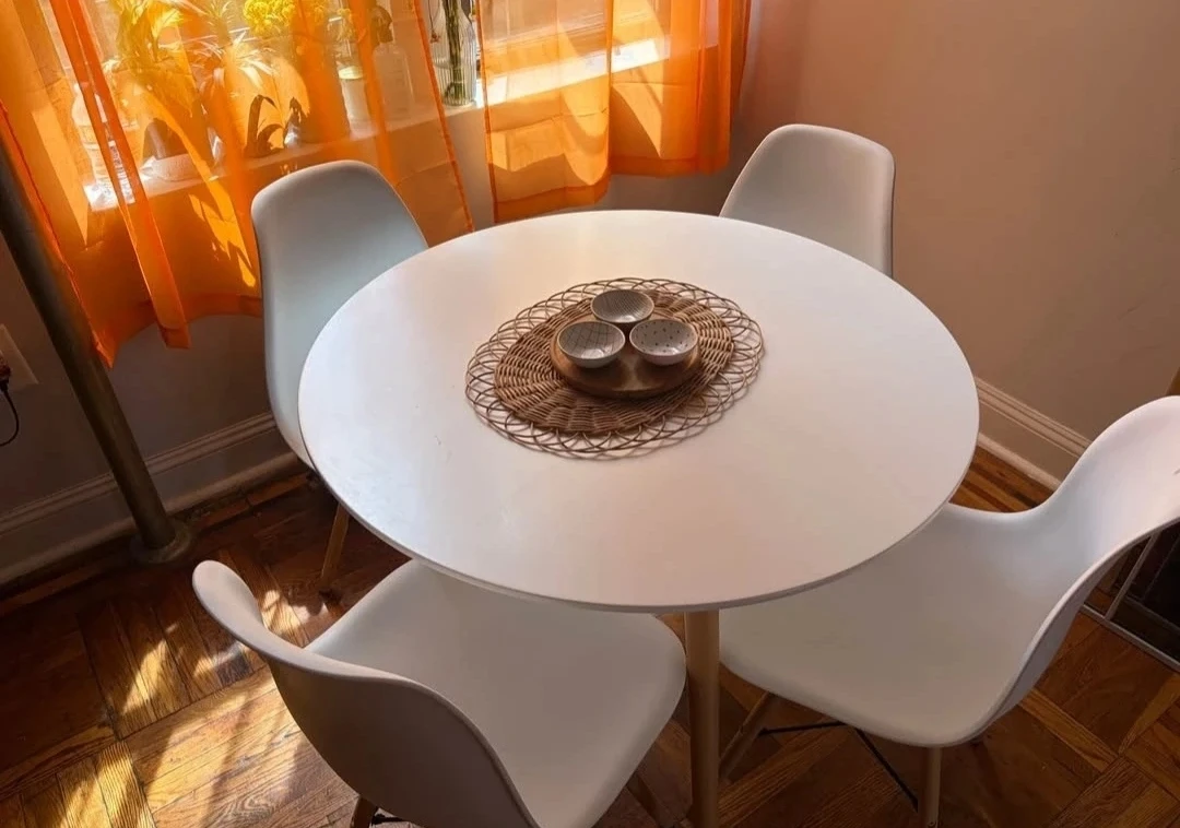 White Dining Chair with Wood Legs with table
