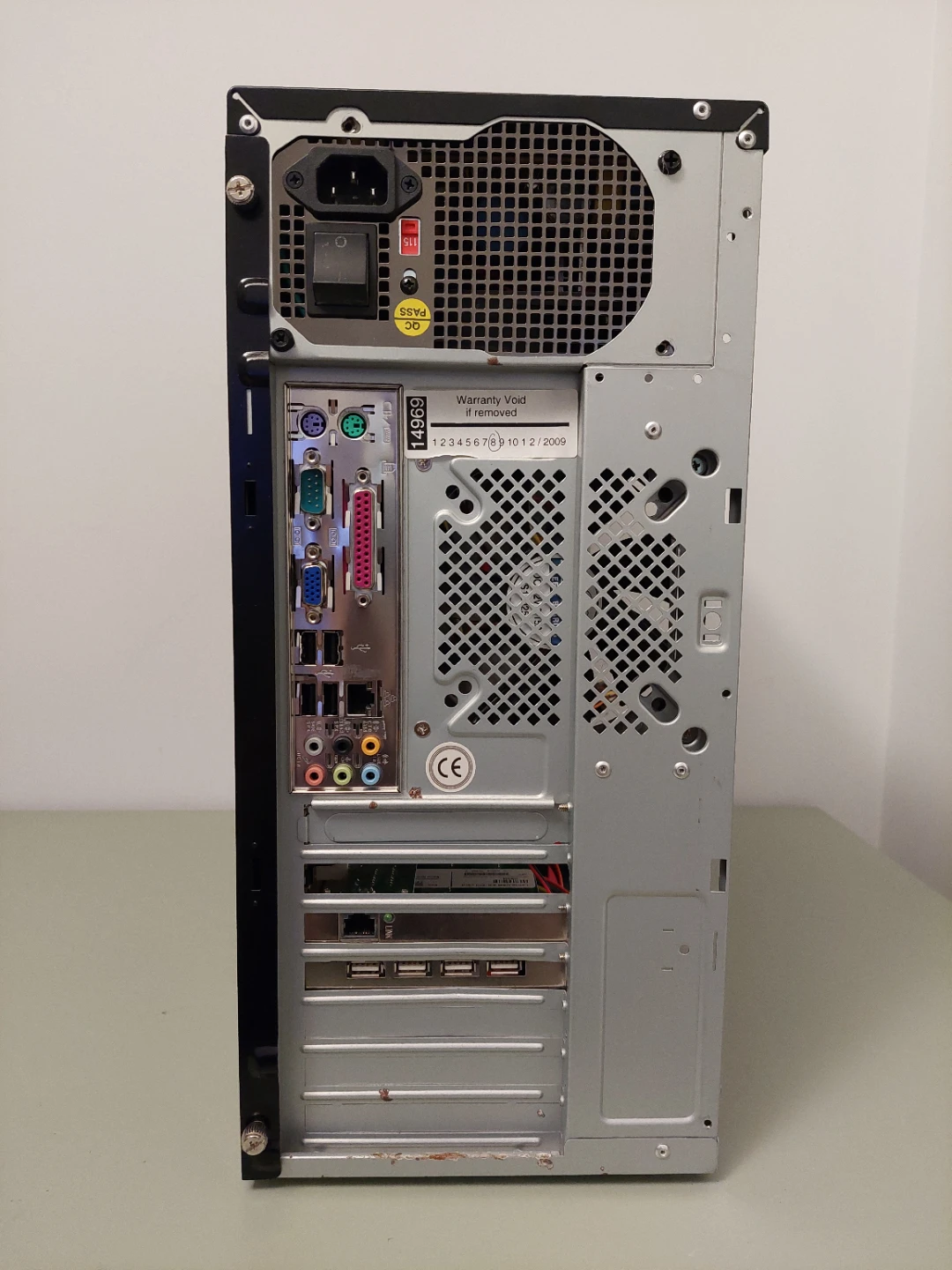 Old Desktop PC (Parts Only) - photo 3