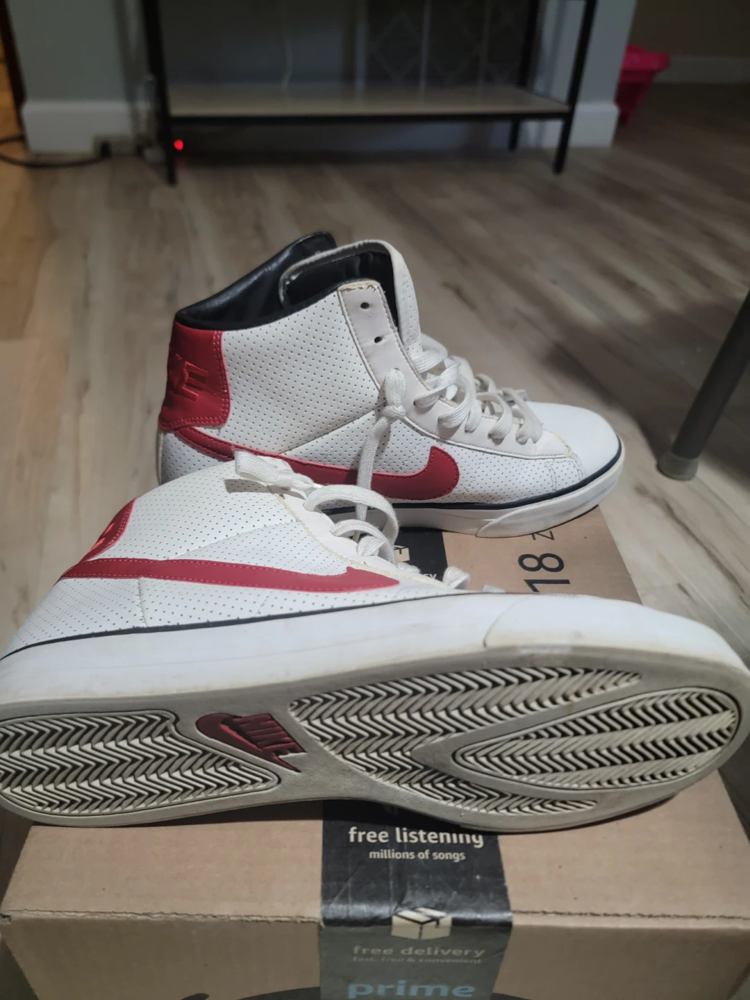 Nike High Top Sneakers - White/Red - photo 3