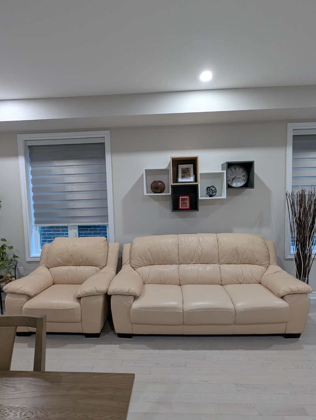 Beautiful Sofa / Couch - Excellent Condition