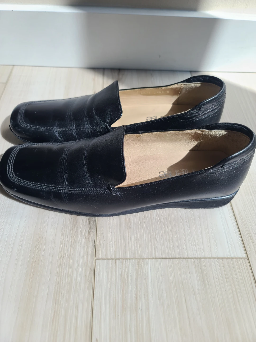 Nisay Black Leather Loafers - photo 3
