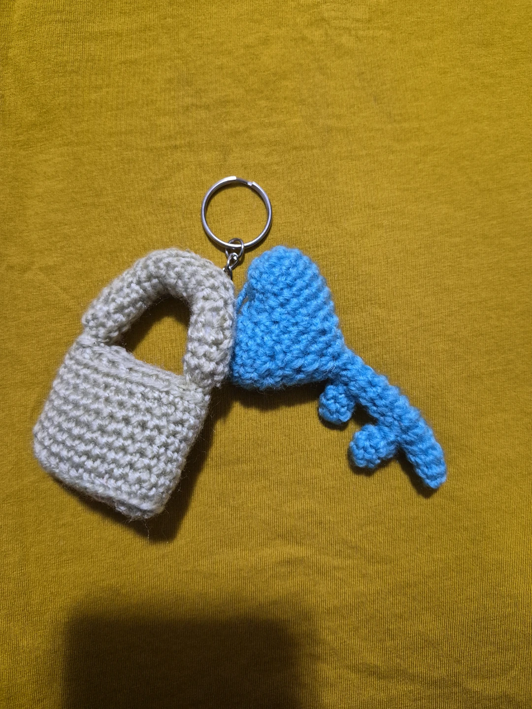 Handmade Crochet Lock and Key Keychain Set - photo 5
