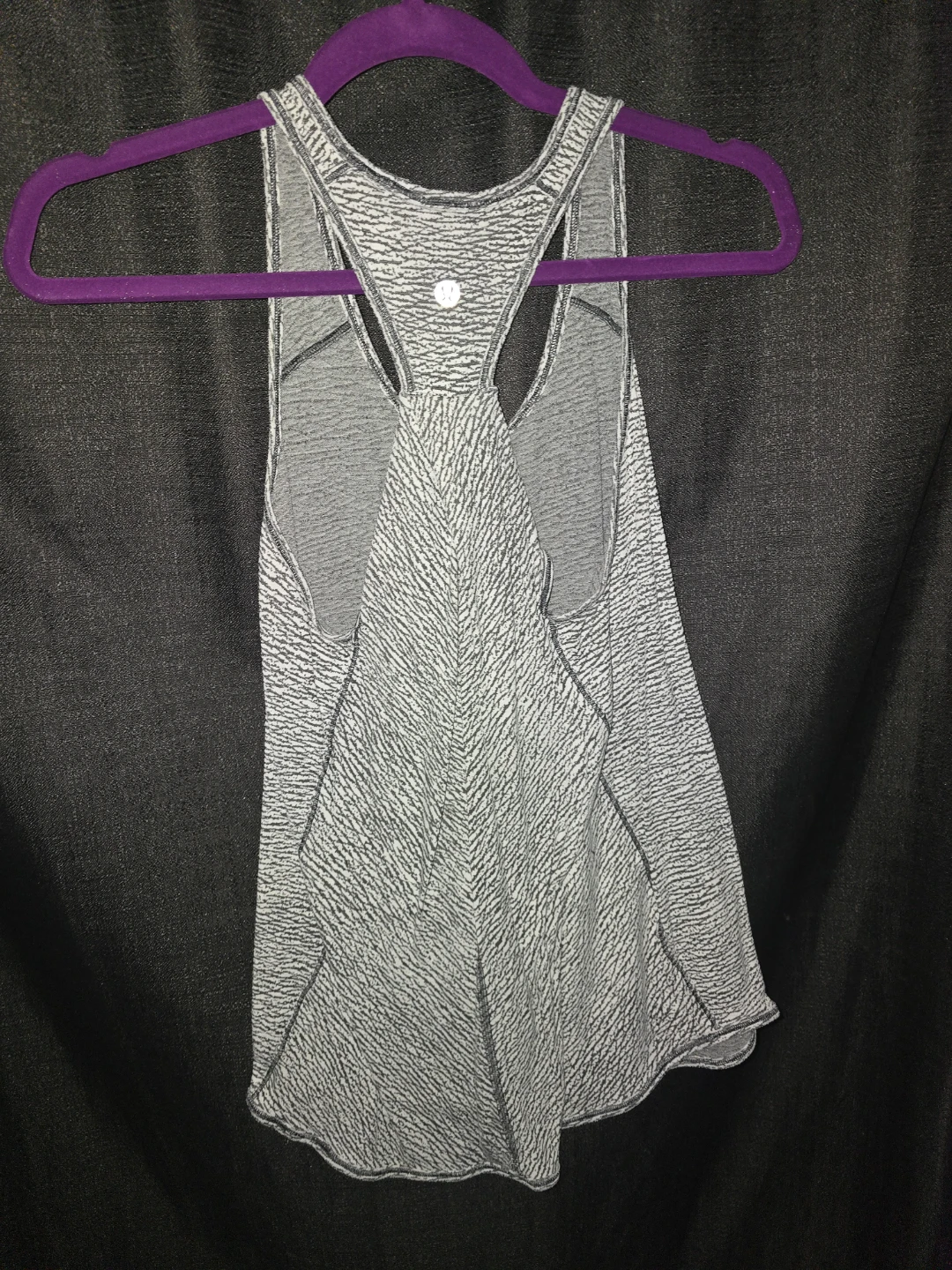 Lululemon Athletica Grey Pattern Tank Top - photo 2