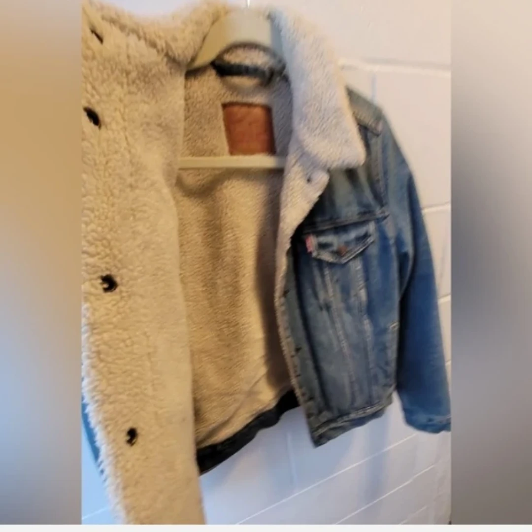 Levi's sherpa jacket Small - photo 3