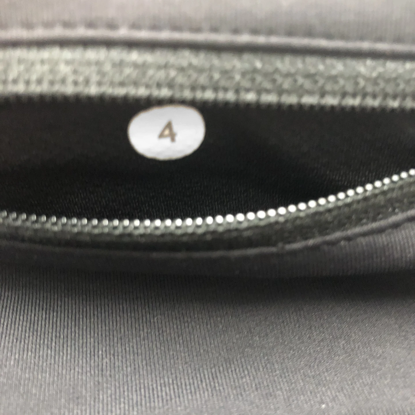 Sz 4, 6, 8 LULULEMON Speed Short - photo 5