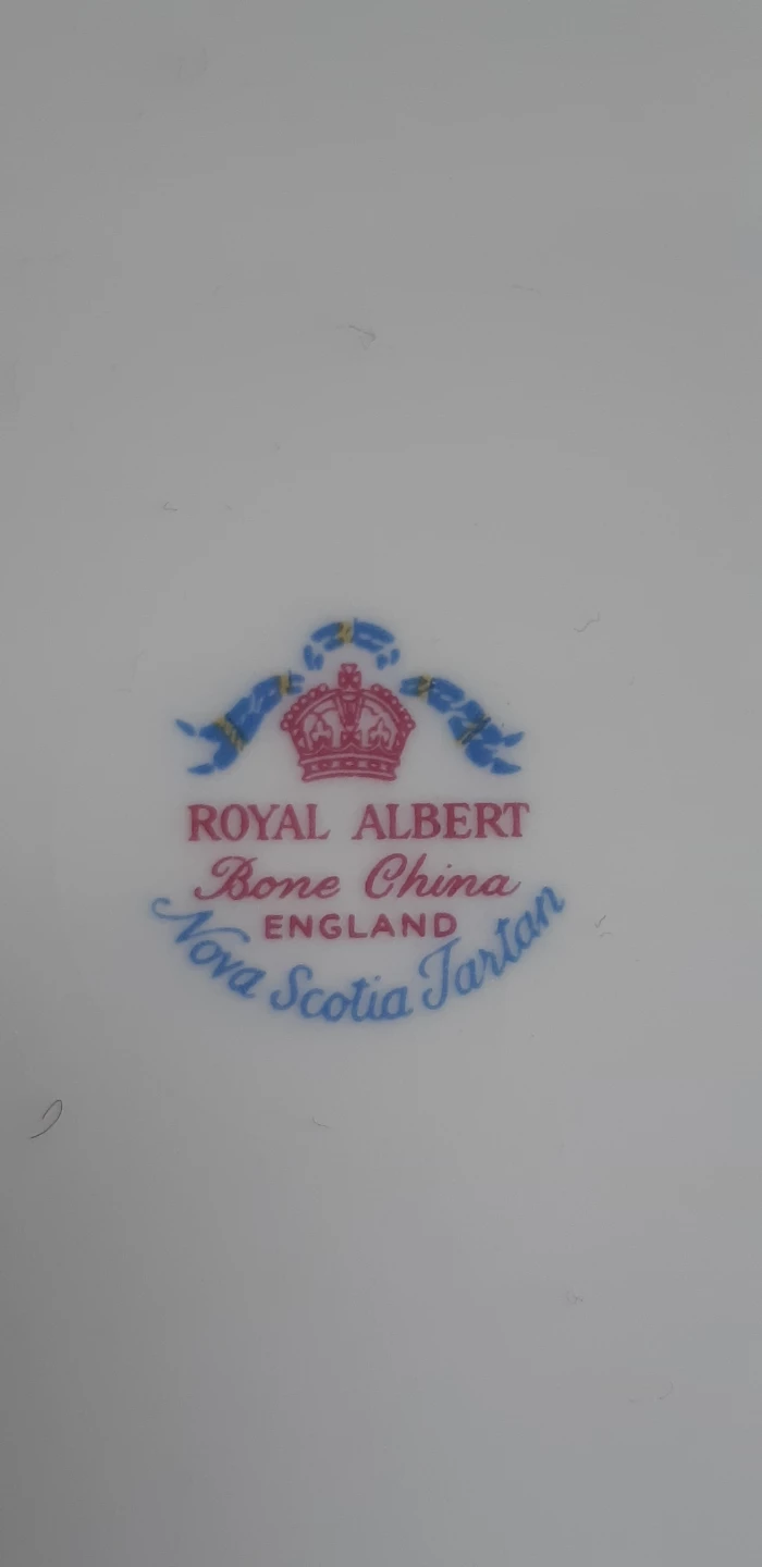 Royal Albert Bone China Serving Plate - photo 3