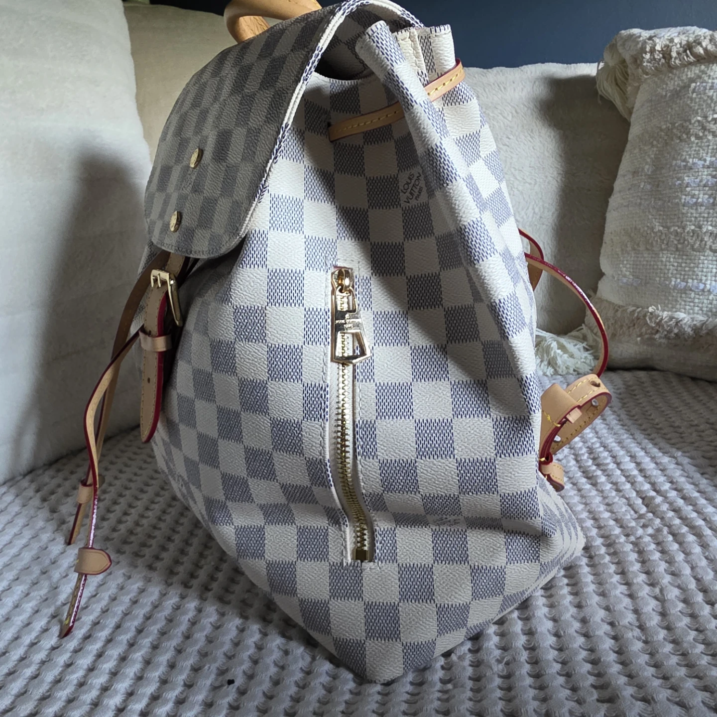 (150) Louis Vuitton Damier Azur Canvas Montsouris Backpack PM - photo 3