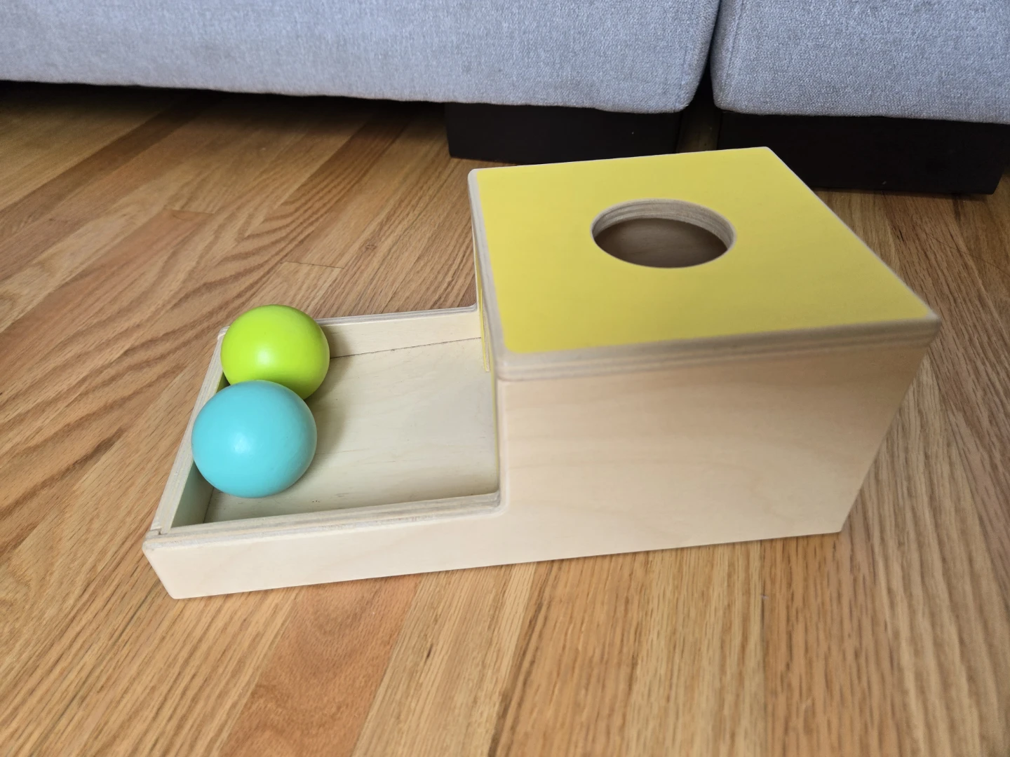 Lovevery Wood Ball Drop Box Ball Set Toy Montessori Play - photo 3