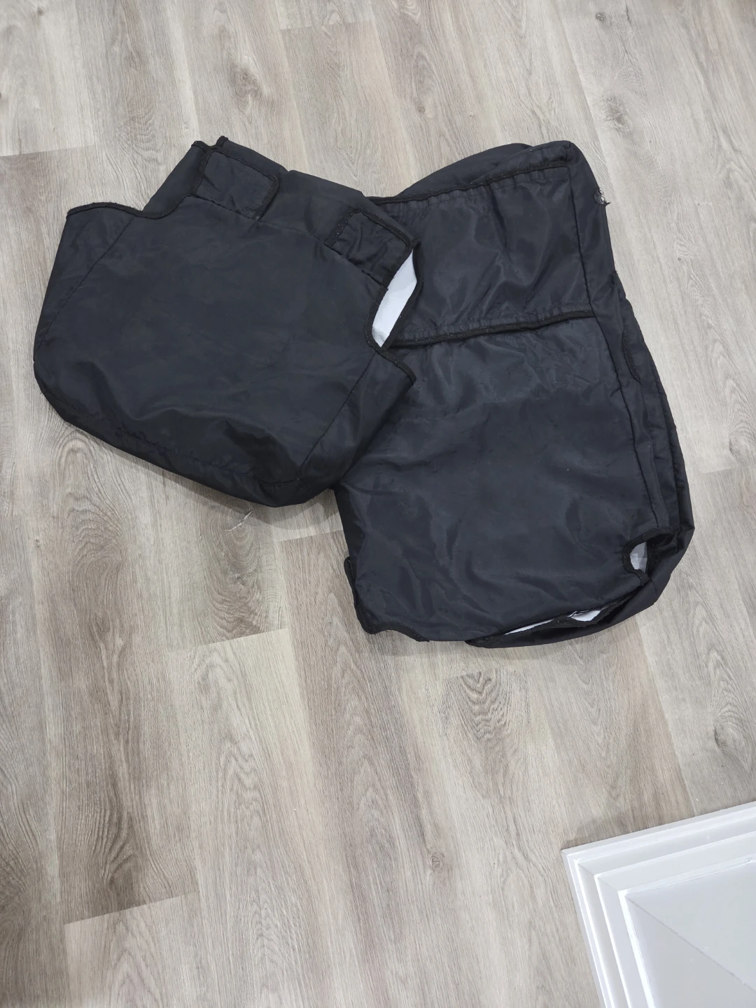 Atlas Black Padded Car Seat Protectors - photo 2
