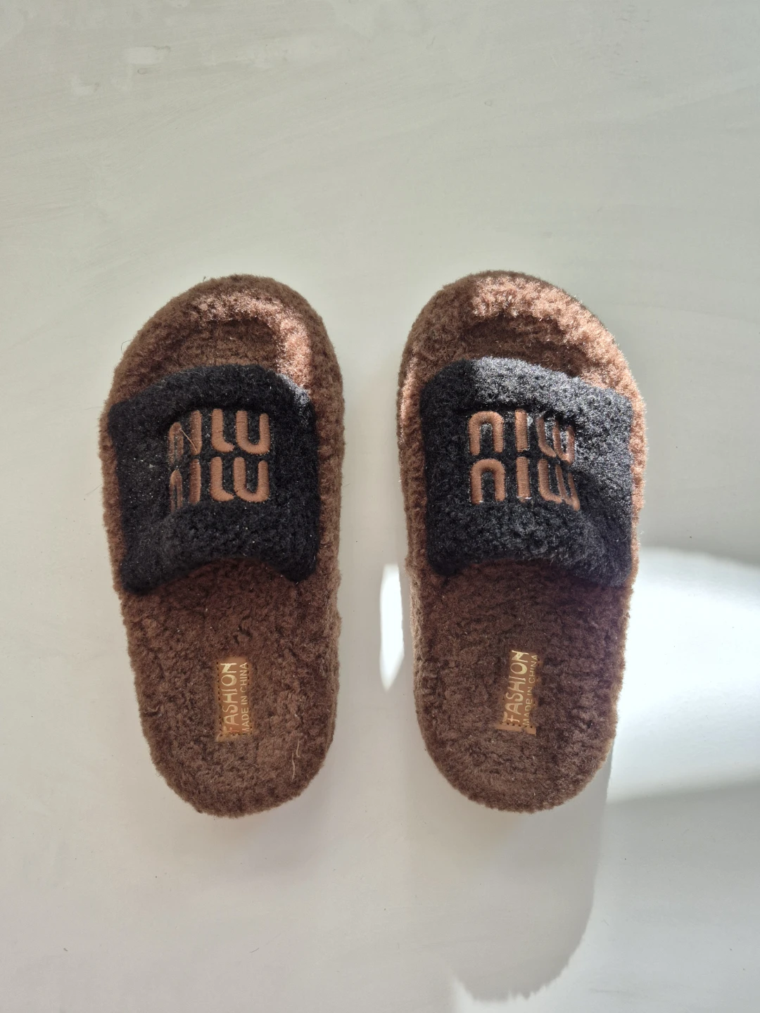 Fuzzy Slippers - Brown Size 37