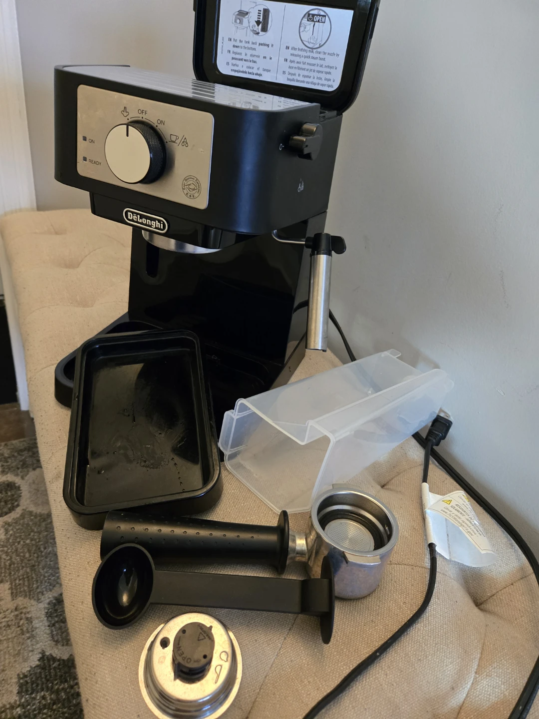 DeLonghi Stilosa Compact Espresso Maker - photo 5