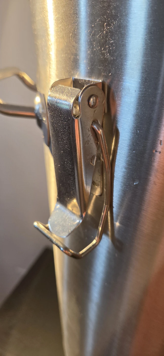 BRAND NEW,VEVOR 30L Stainless Steel Fermenter - photo 4