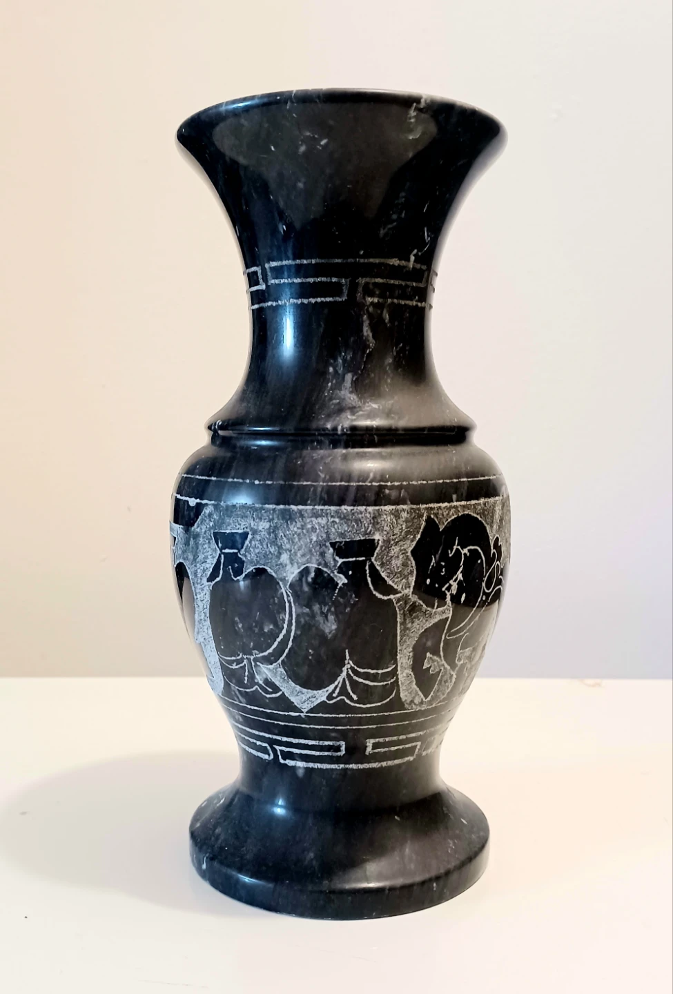 Vtg Hand Carved Polished Stone Vase - photo 2