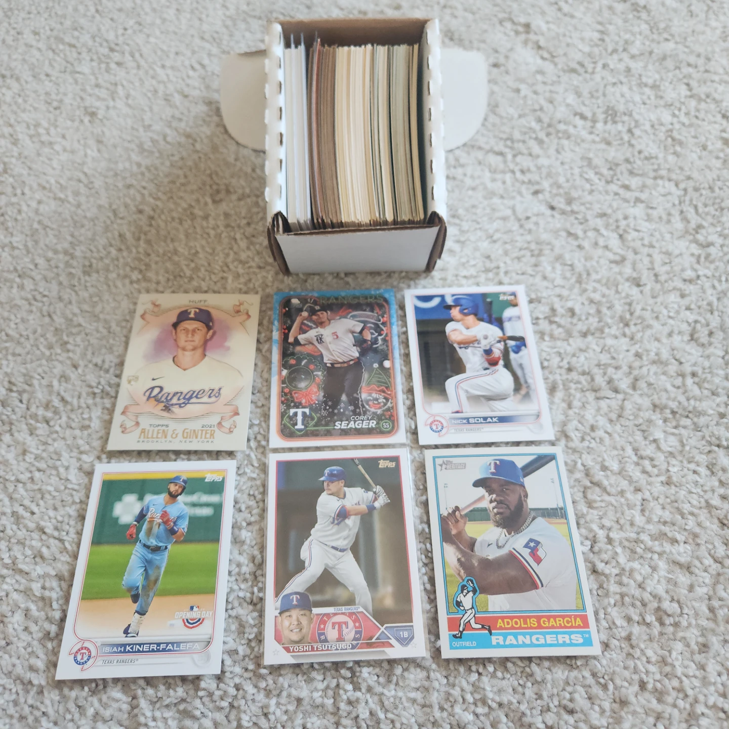 Texas Rangers, 100 Baseball Cards Team lot - photo 2