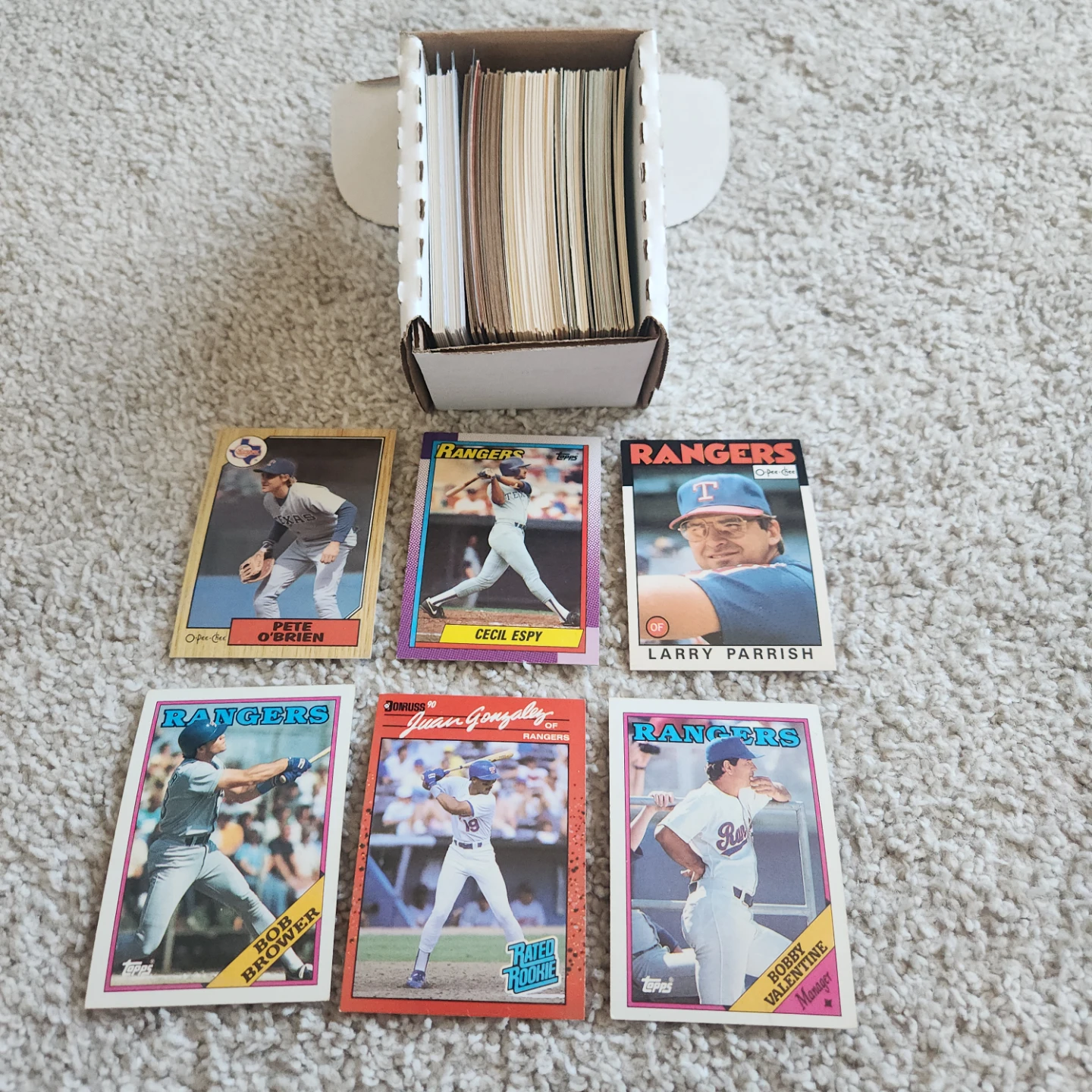 Texas Rangers, 100 Baseball Cards Team lot - photo 3