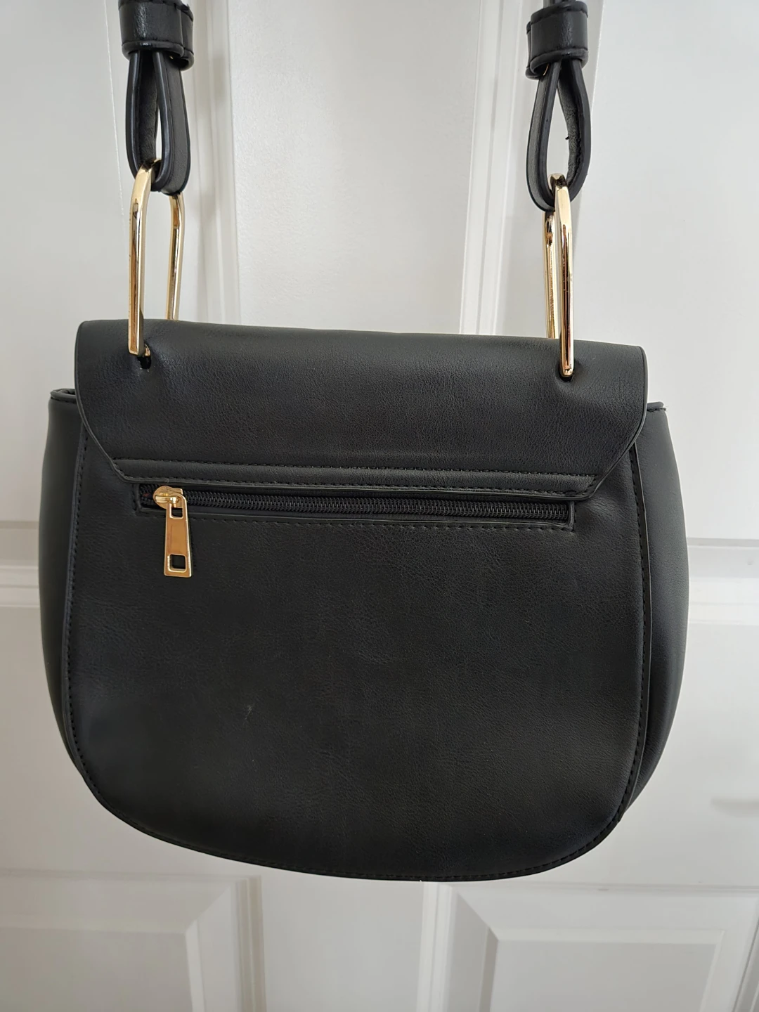 JOANEL Black Crossbody Bag with Tassel - photo 5