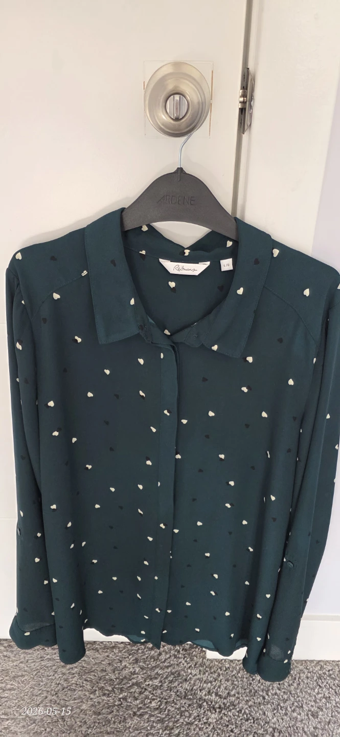 Dark Green Heart Print Button-Up Shirt - Size L - photo 3