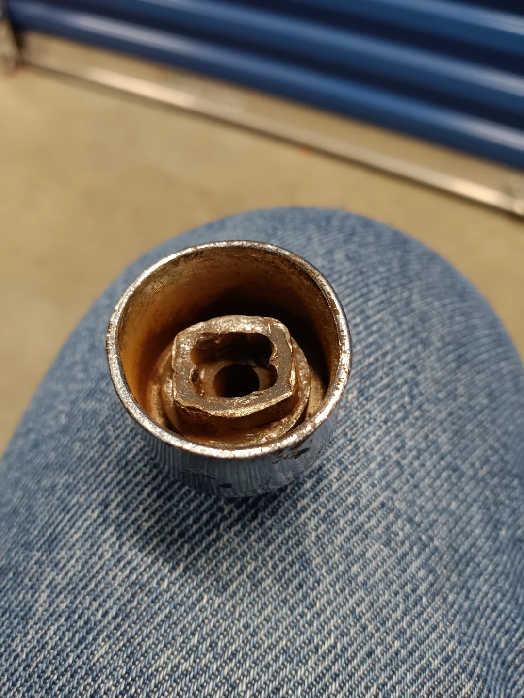 Security Tire Socket Wrench Tool - photo 2
