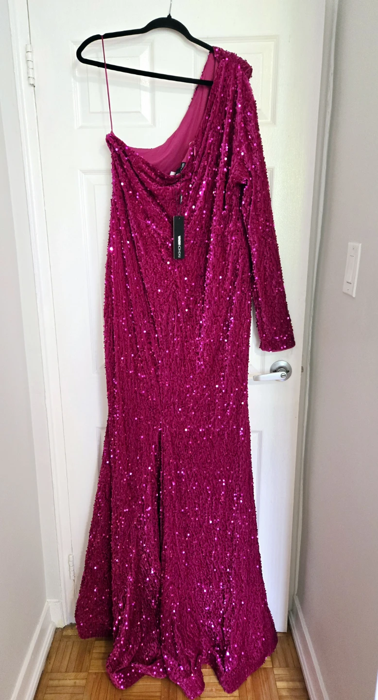 Fashion Nova Gems Sequin Maxi Formal Dress - Magenta - Size 3X - photo 3