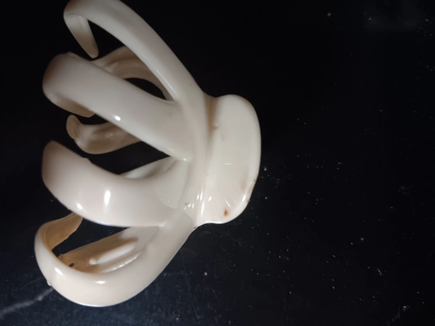Cream Plastic Claw Clip - photo 2