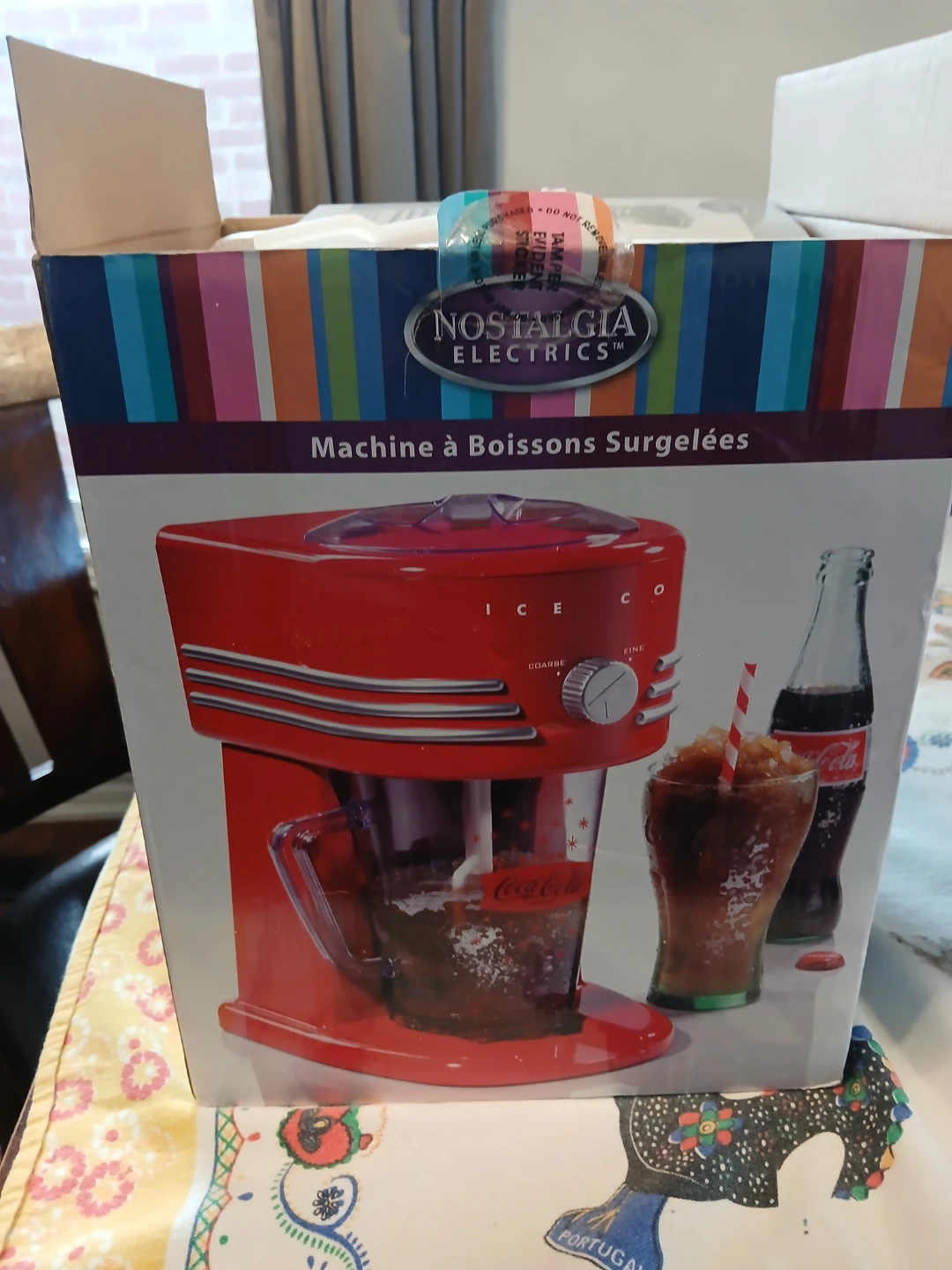 Nostalgia Coca-Cola Series Frozen Beverage Station