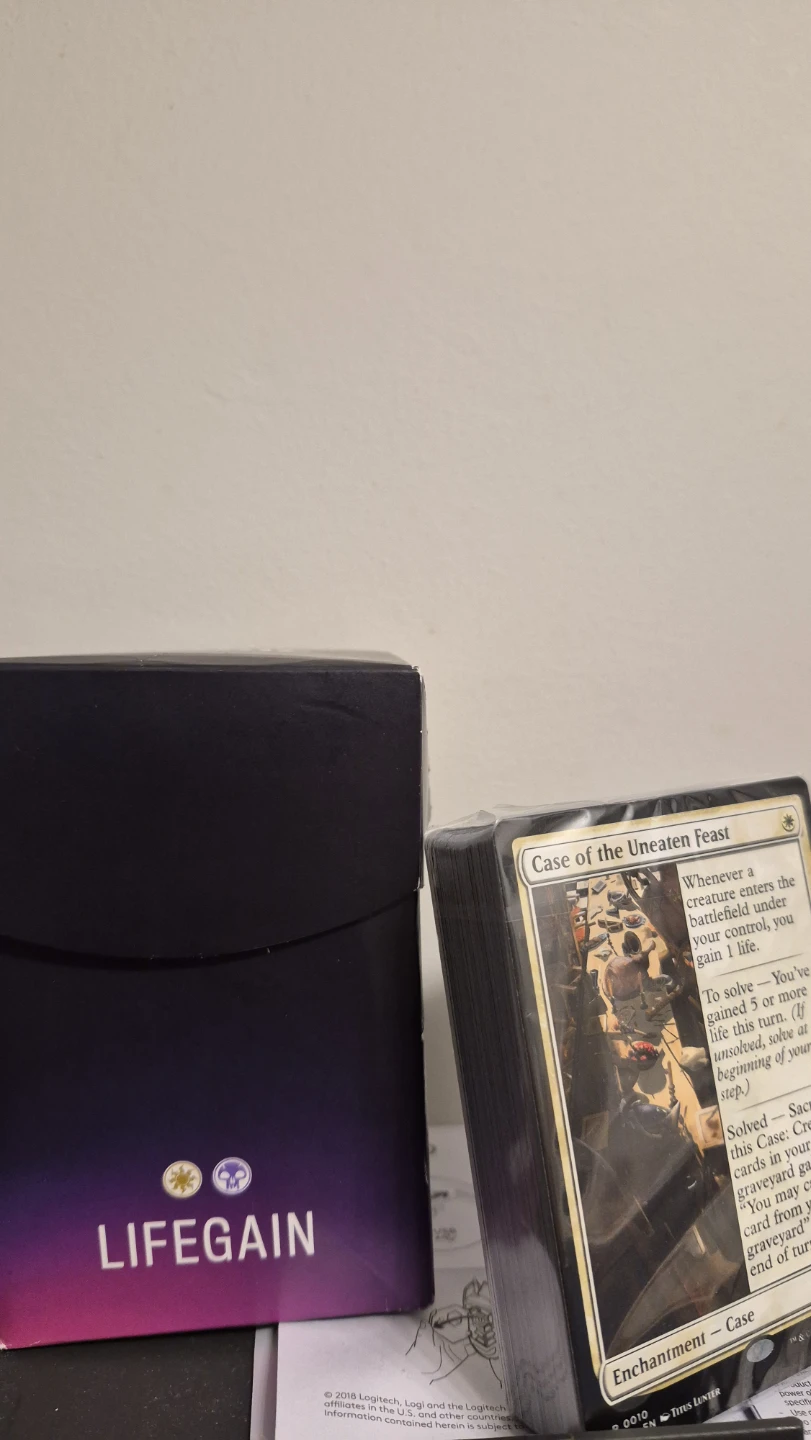 Magic: The Gathering Lifegain Deck Box and Cards