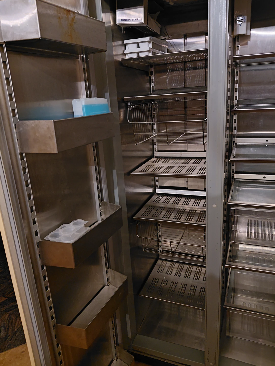 Northland Corporation 48SS-SP Refrigerator not working - photo 5