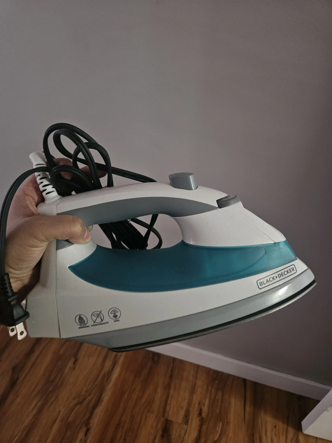 Black + Decker Steam Iron