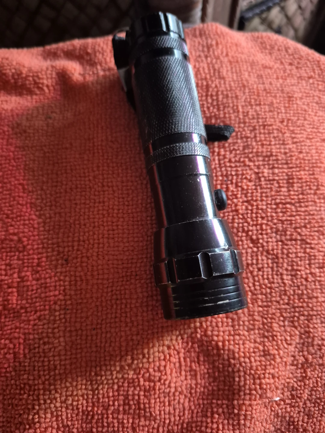 Black LED Flashlight - photo 2