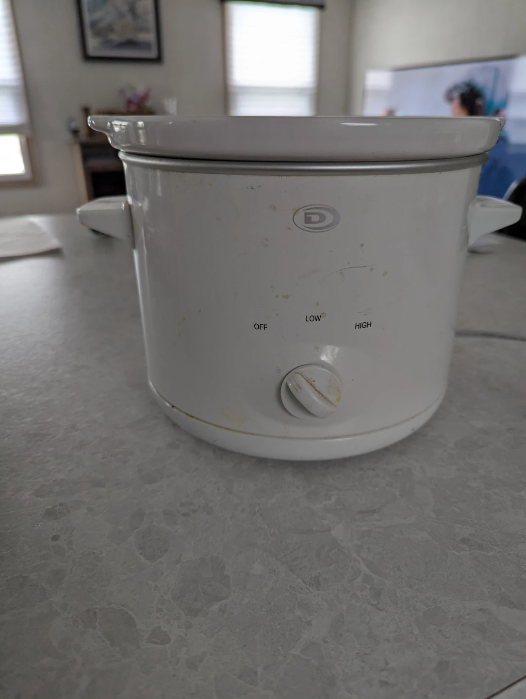 2 qt Slow Cooker JE3086