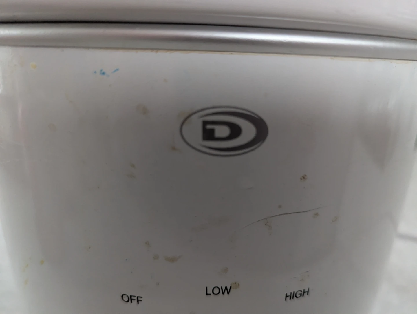 2 qt Slow Cooker JE3086 - photo 2