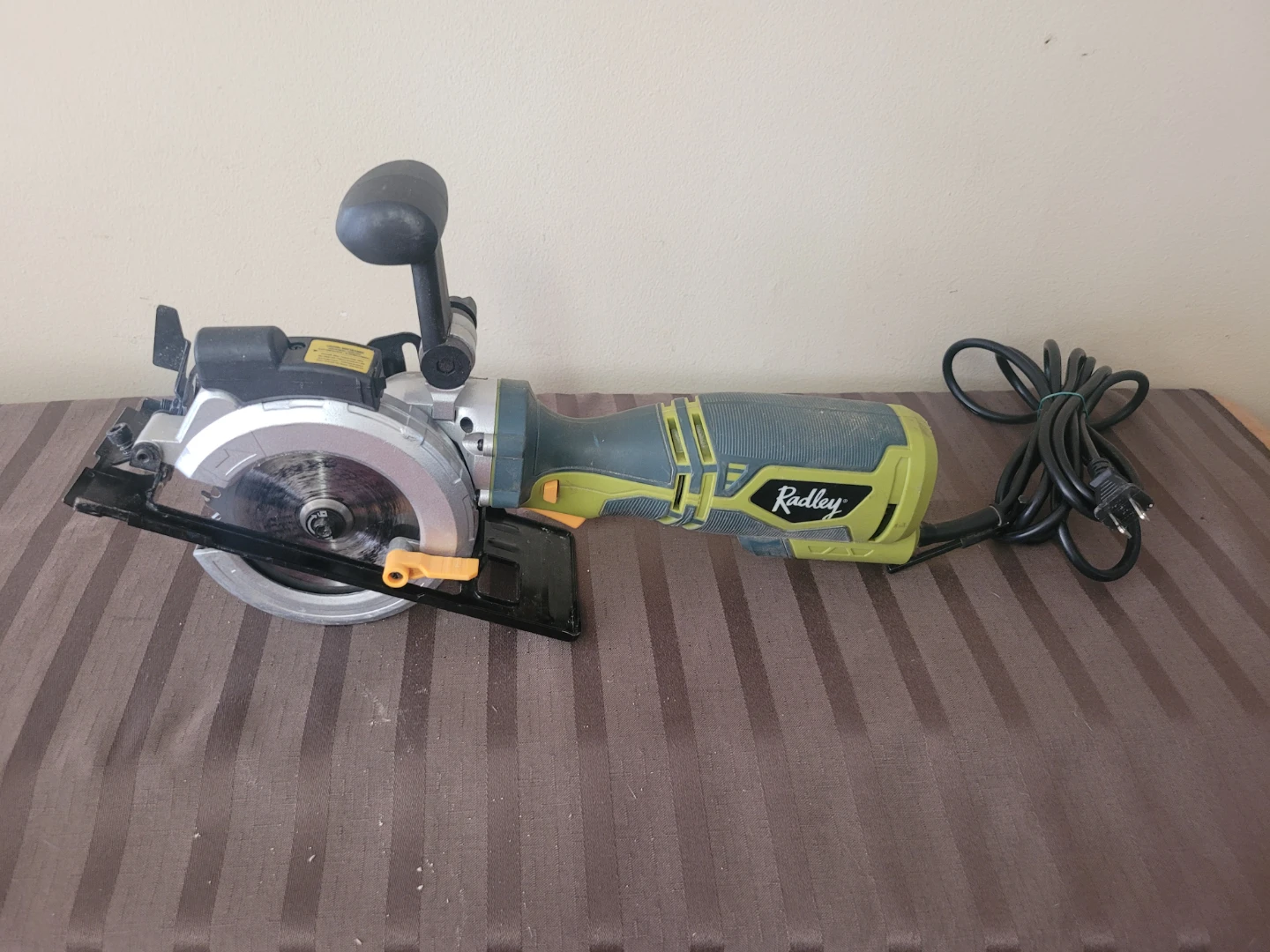 Radley Compact Circular Saw