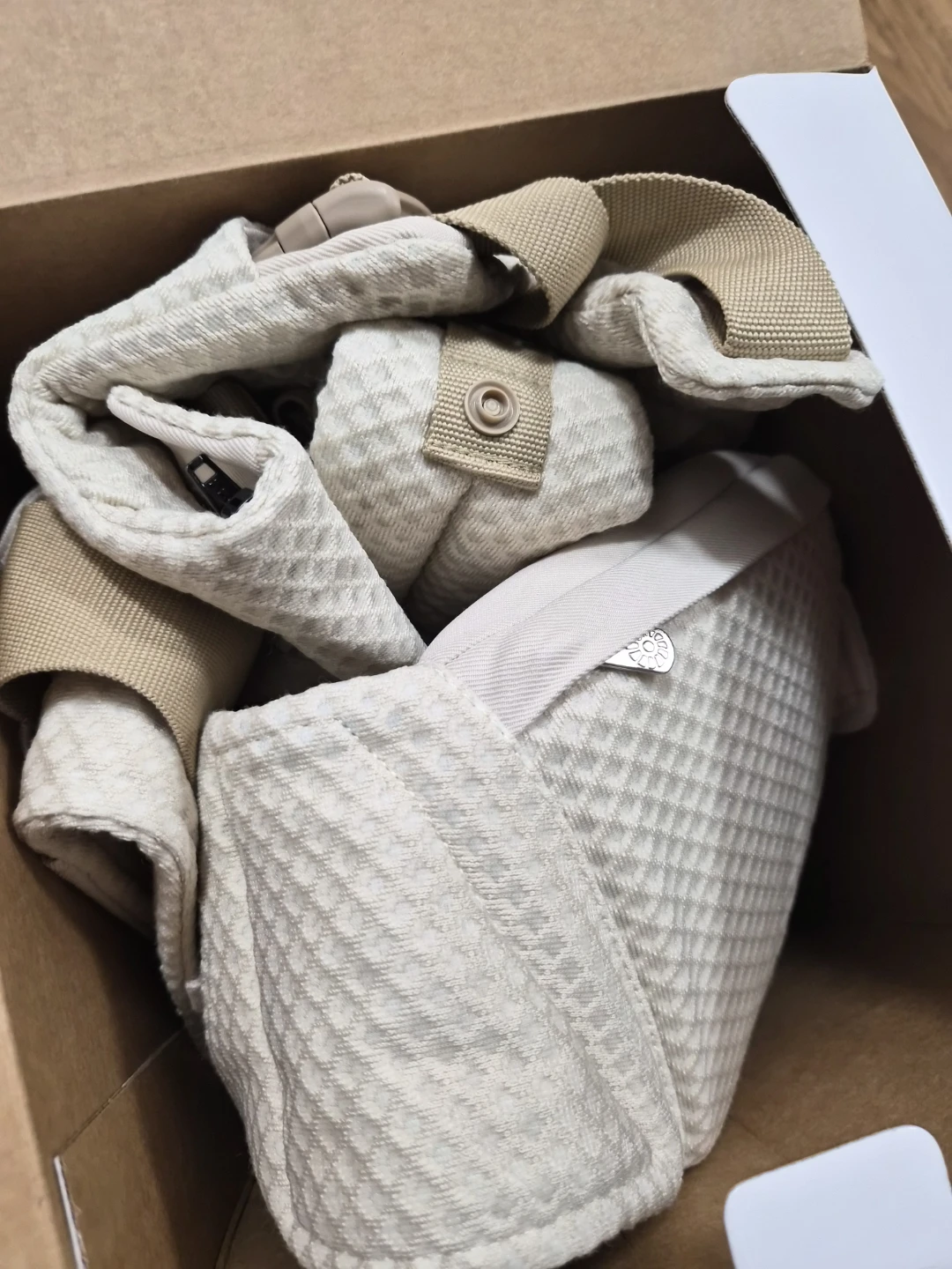 Ergobaby Alta Hip Seat Baby Carrier - Natural Beige - photo 3