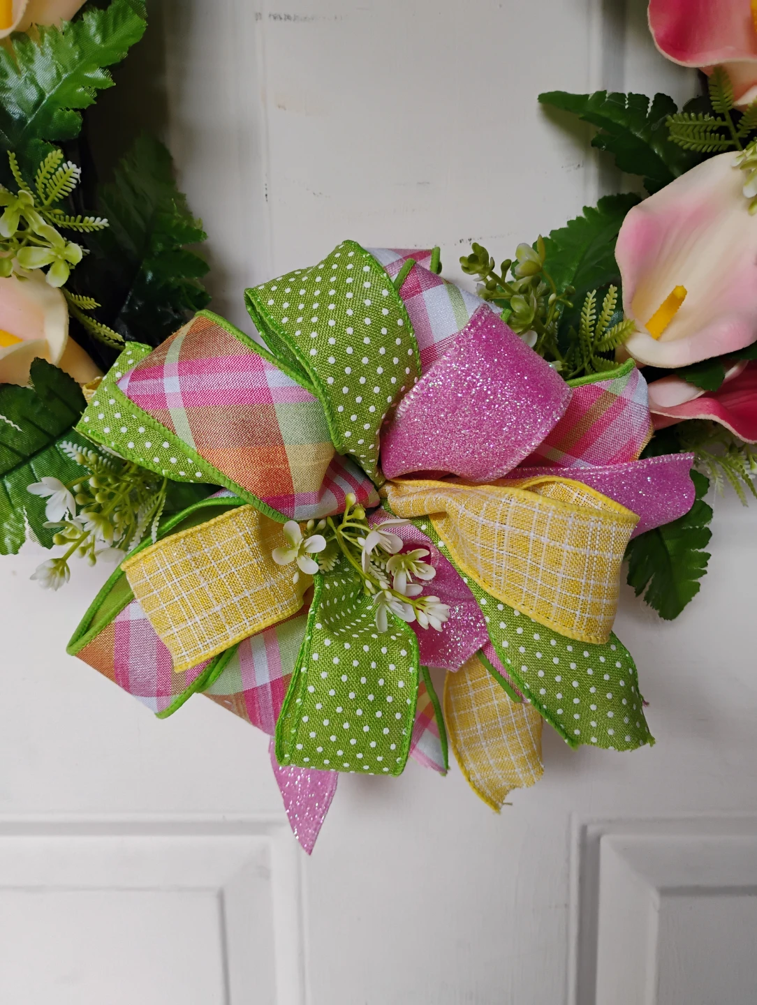 Calla Lily Wreath with Pink & Yellow Bow - photo 3