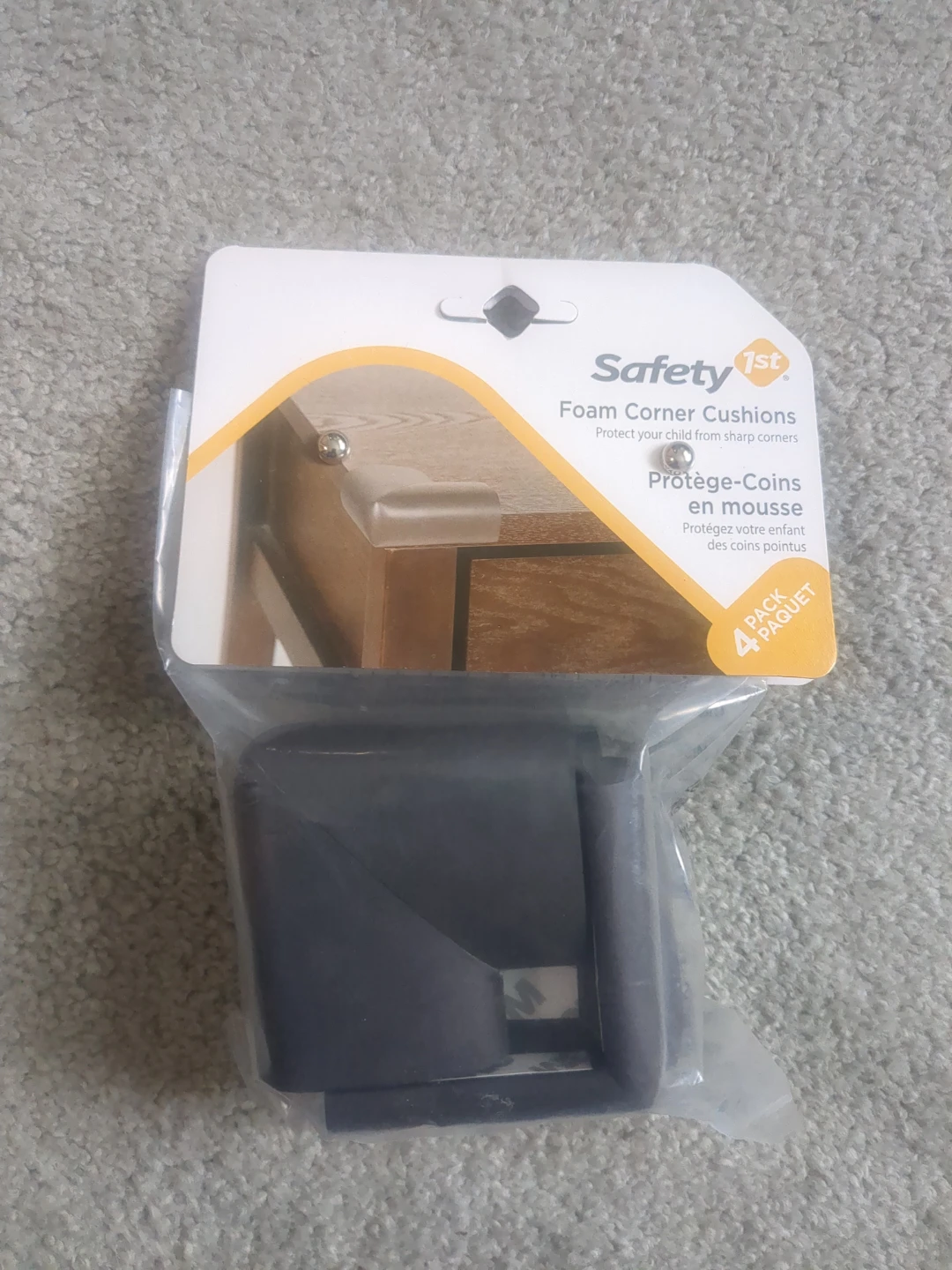 Safety 1st Foam Corner Cushions and Safety plug protectors - photo 4