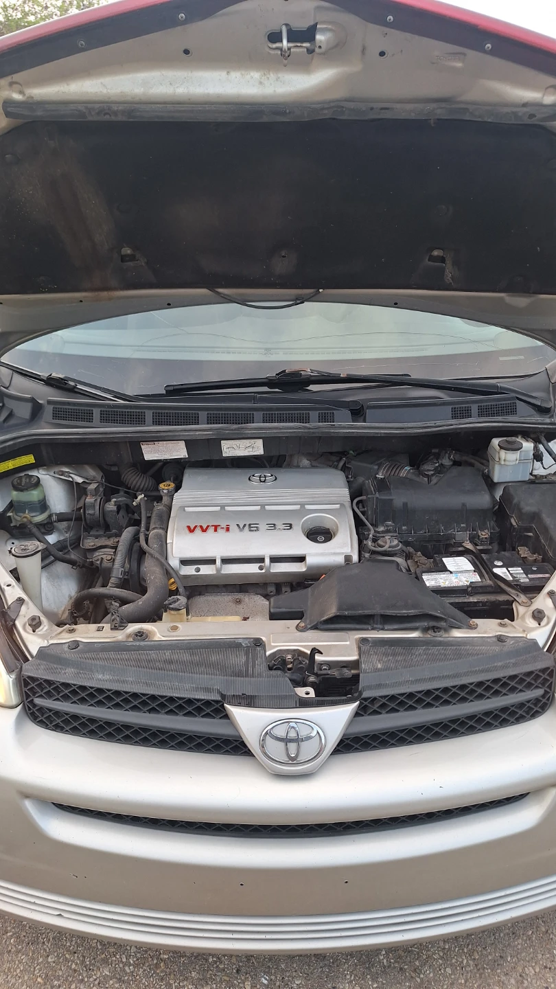 Toyota Sienna Minivan - photo 4