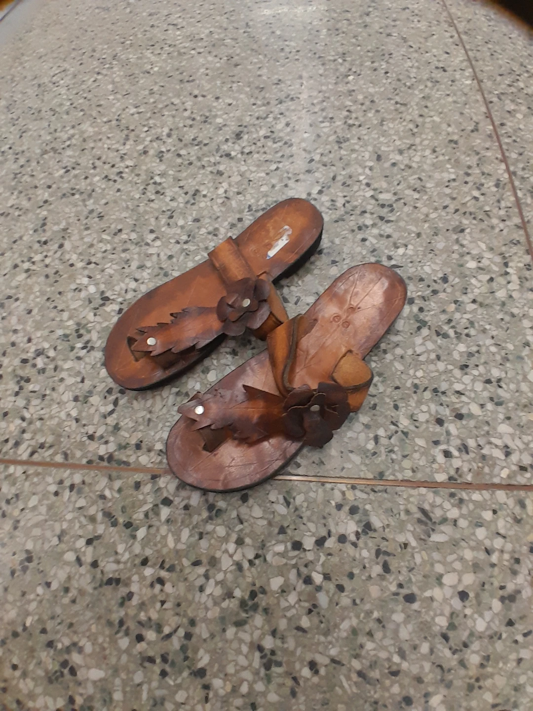 Brown Leather Thong Sandals with Flower Detail Size 9 - photo 2