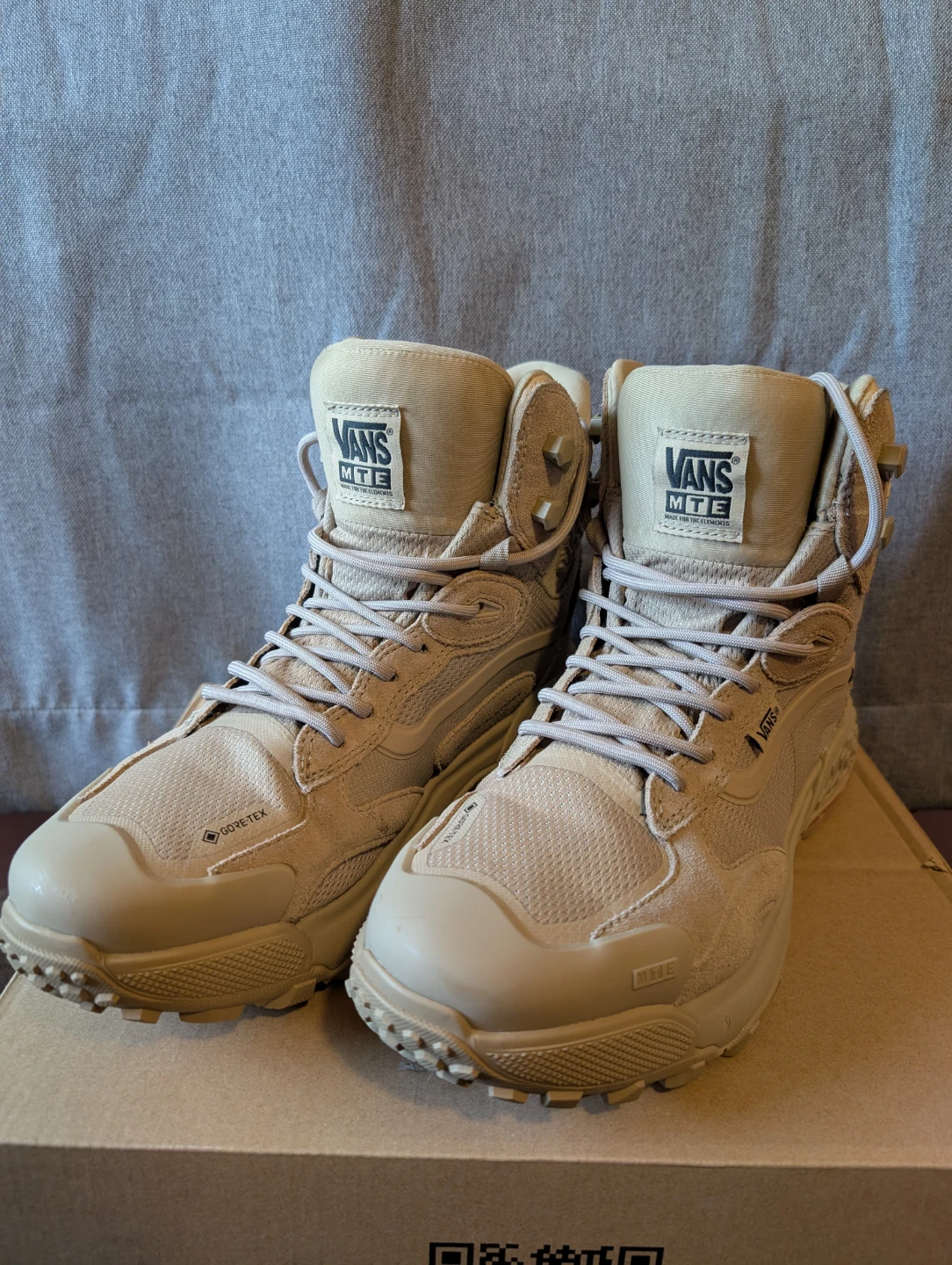 Vans MTE Crestline Adv Gore-Tex Boots - Khaki